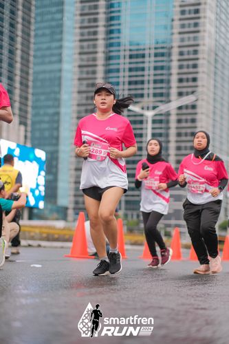 Race photo from Smartfren Run 2024