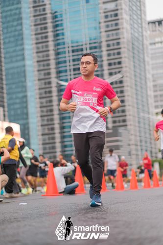 Race photo from Smartfren Run 2024