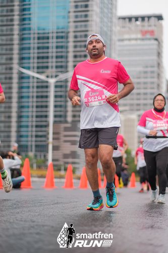 Race photo from Smartfren Run 2024