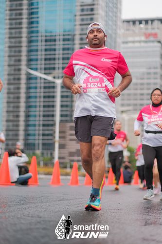 Race photo from Smartfren Run 2024