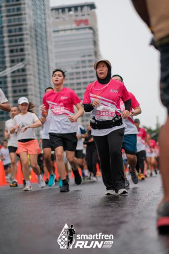 Race photo from Smartfren Run 2024