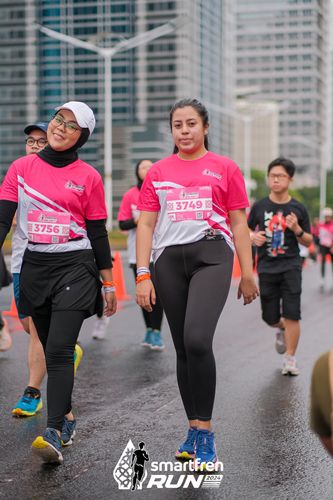 Race photo from Smartfren Run 2024