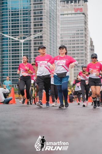 Race photo from Smartfren Run 2024