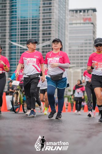 Race photo from Smartfren Run 2024