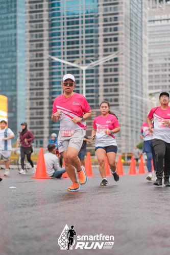 Race photo from Smartfren Run 2024