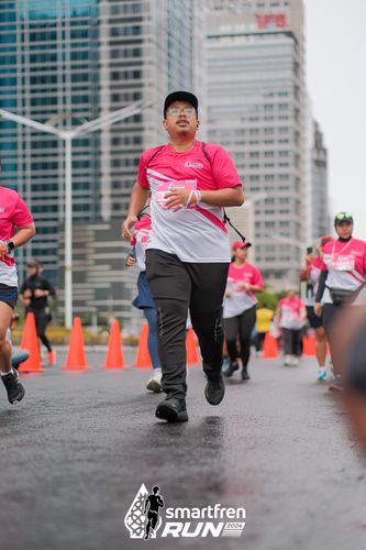 Race photo from Smartfren Run 2024