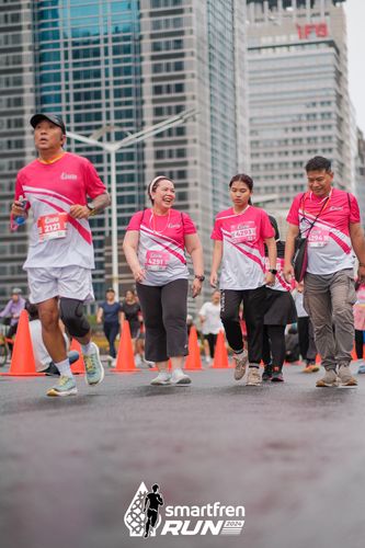 Race photo from Smartfren Run 2024