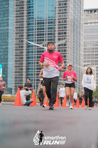 Race photo from Smartfren Run 2024