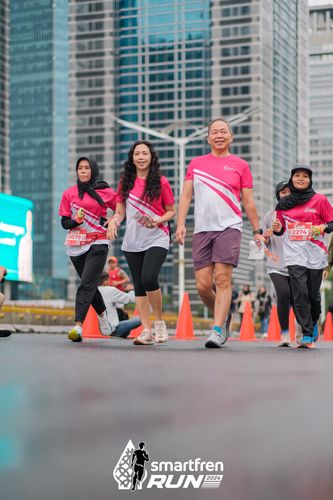 Race photo from Smartfren Run 2024