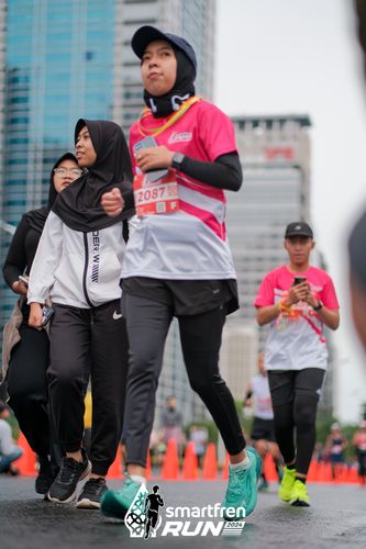 Race photo from Smartfren Run 2024