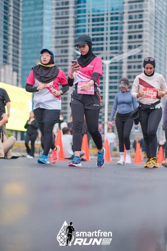 Race photo from Smartfren Run 2024