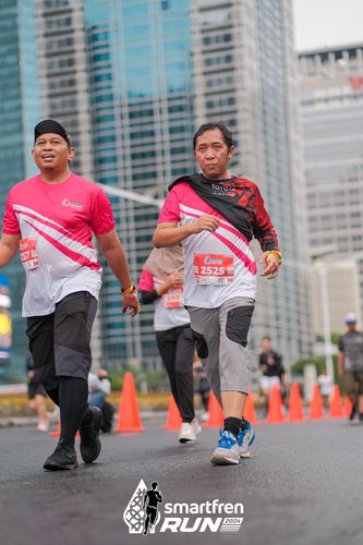 Race photo from Smartfren Run 2024