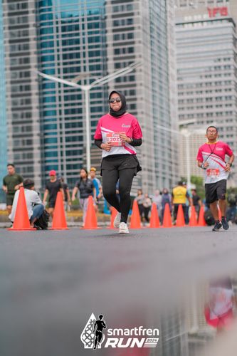 Race photo from Smartfren Run 2024