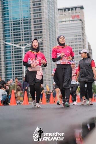 Race photo from Smartfren Run 2024