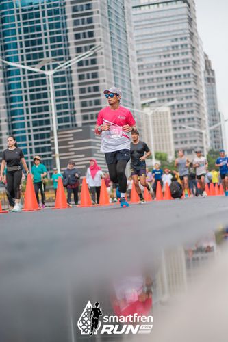Race photo from Smartfren Run 2024