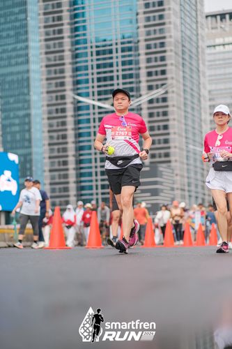 Race photo from Smartfren Run 2024