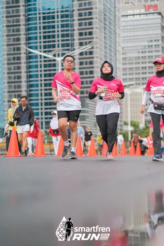 Race photo from Smartfren Run 2024