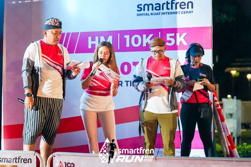 Race photo from Smartfren Run 2024