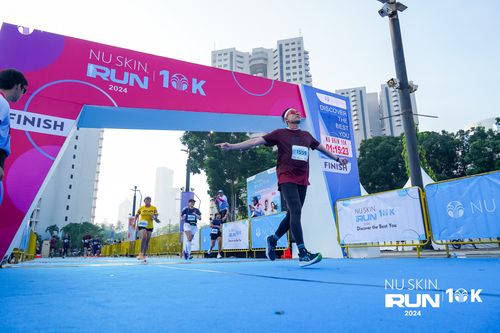 Race photo from Nu Skin Run 10K