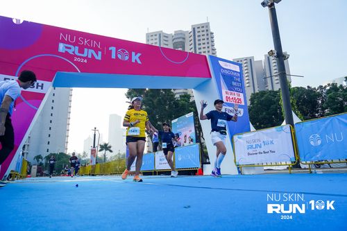 Race photo from Nu Skin Run 10K