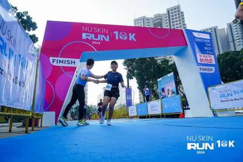 Race photo from Nu Skin Run 10K