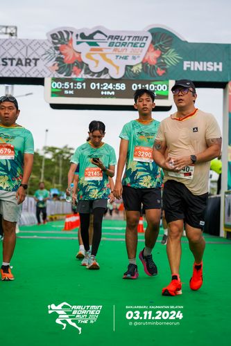 Race photo from Arutmin Borneo Run 2024