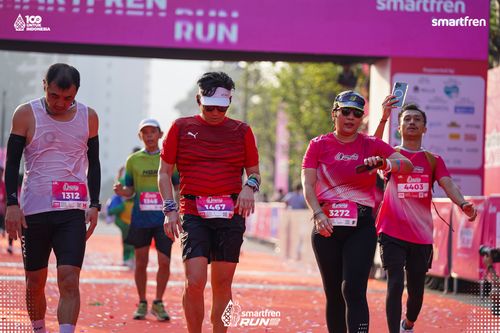 Race photo from Smartfren Run 2025 