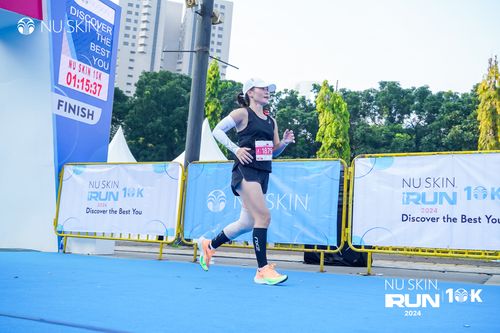 Race photo from Nu Skin Run 10K