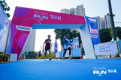 Race photo from Nu Skin Run 10K
