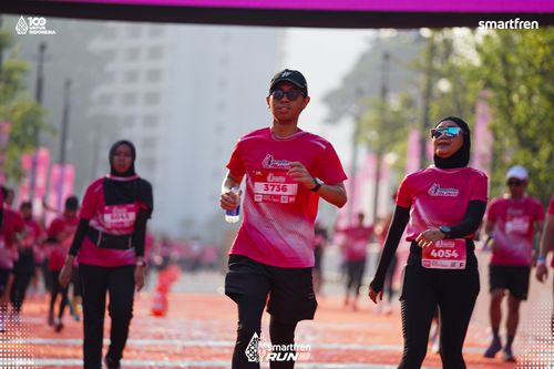 Race photo from Smartfren Run 2025 