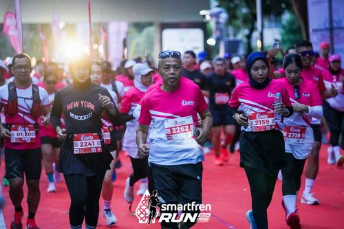 Race photo from Smartfren Run 2024