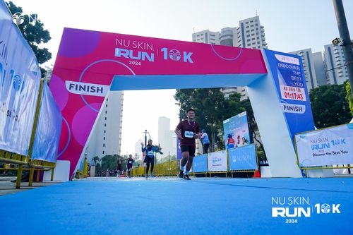 Race photo from Nu Skin Run 10K