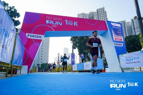 Race photo from Nu Skin Run 10K