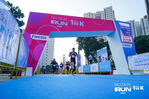 Race photo from Nu Skin Run 10K