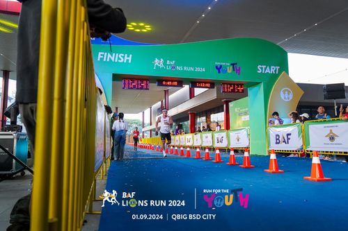 Race photo from BAF LIONS RUN 2024