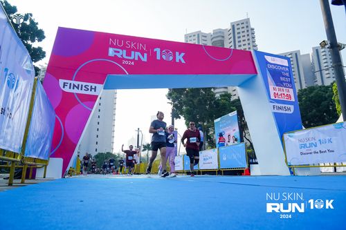 Race photo from Nu Skin Run 10K