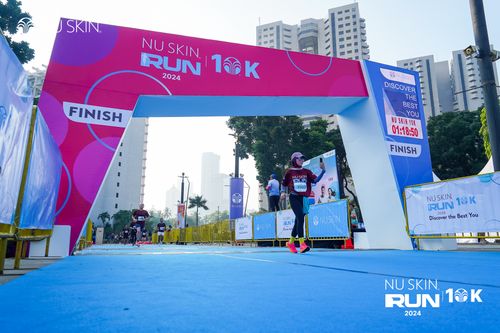 Race photo from Nu Skin Run 10K
