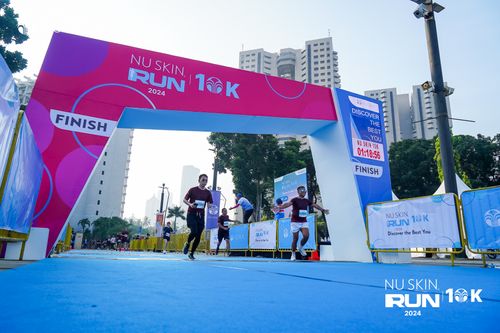Race photo from Nu Skin Run 10K