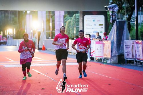 Race photo from Smartfren Run 2024