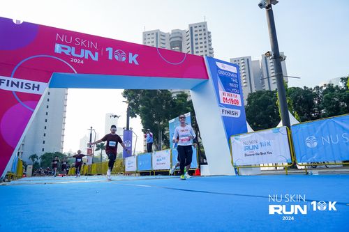 Race photo from Nu Skin Run 10K