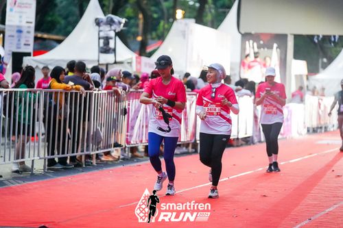Race photo from Smartfren Run 2024