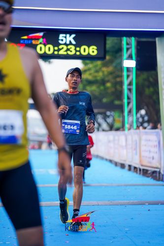 Race photo from CISANGKAN KBP CITY RUN 2025