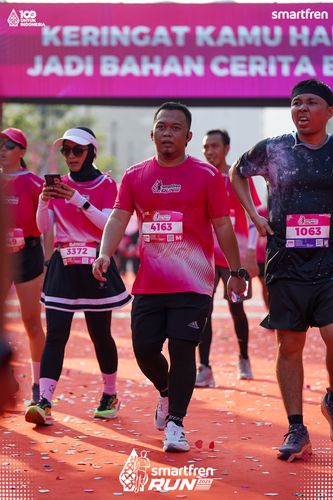 Race photo from Smartfren Run 2025 