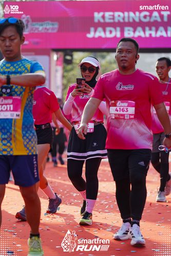 Race photo from Smartfren Run 2025 