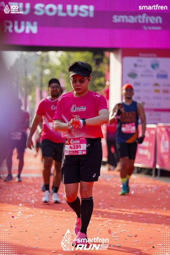 Race photo from Smartfren Run 2025 