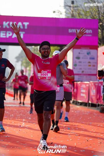 Race photo from Smartfren Run 2025 