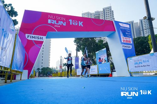 Race photo from Nu Skin Run 10K