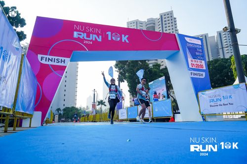 Race photo from Nu Skin Run 10K