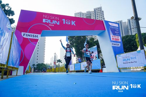 Race photo from Nu Skin Run 10K