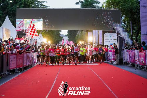 Race photo from Smartfren Run 2024